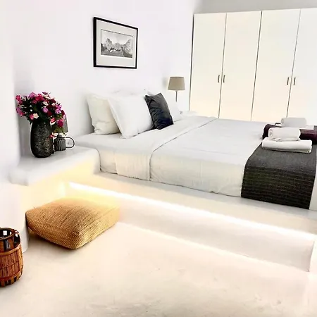 ヴィラ Amazing 6bed In Agios Lazaros Mykonos プサロウ